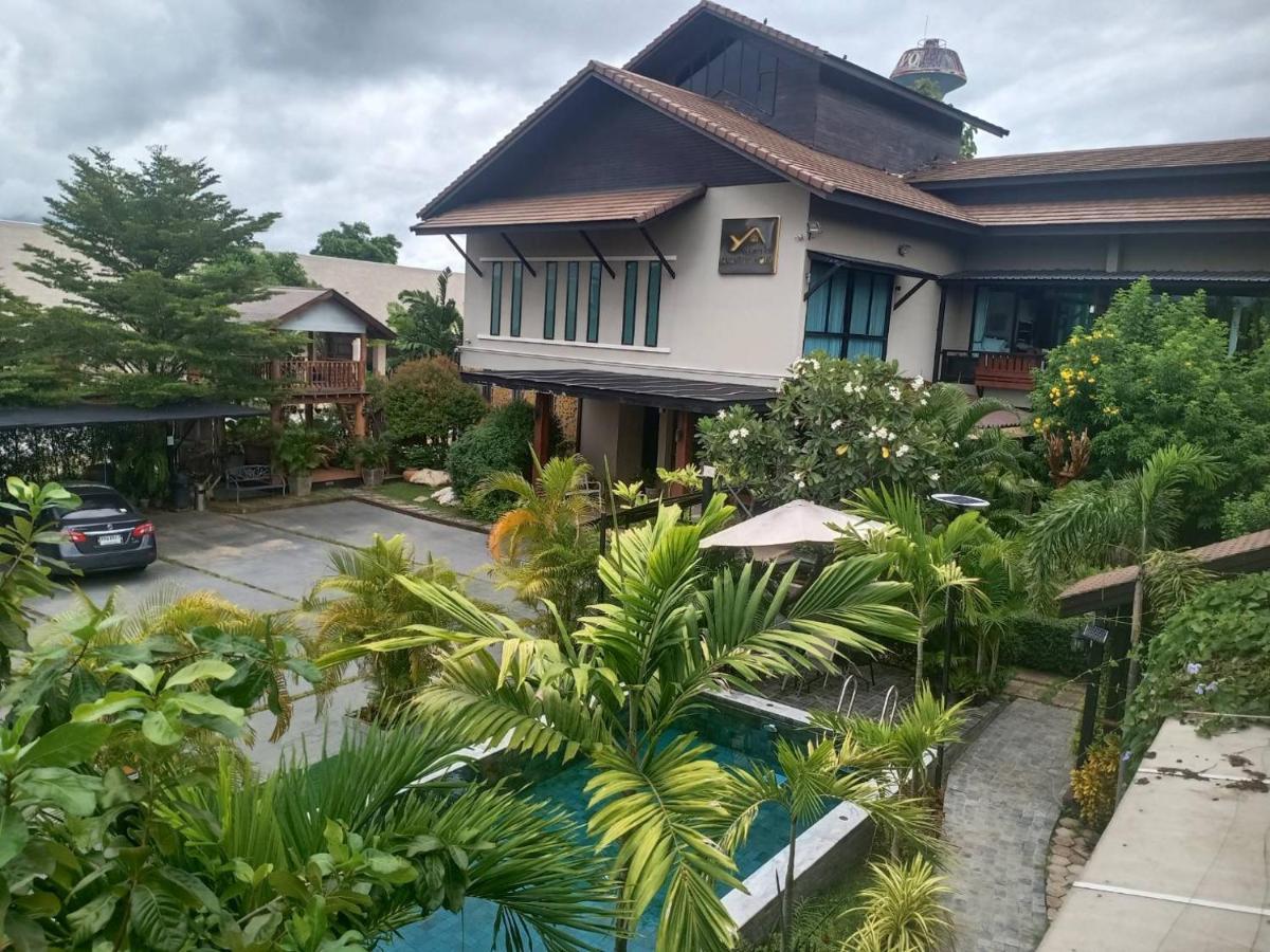 Anantaya Home Phrae Exterior foto